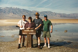 4 Explorers.jpg (24233 bytes)