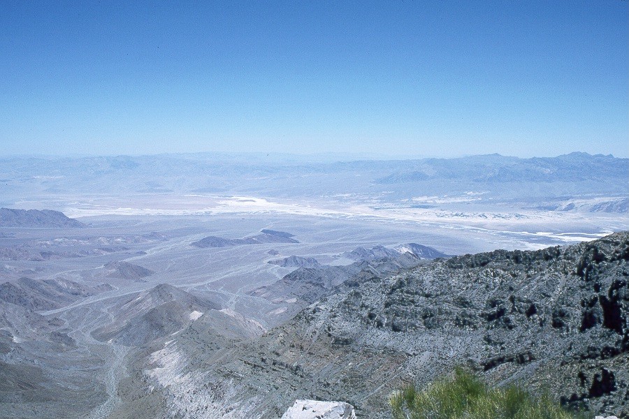 Augereberry Point.jpg (196757 bytes)
