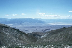 D.Valley.jpg (16692 bytes)
