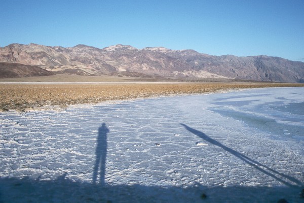 Salt Pan.jpg (74679 bytes)