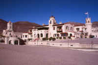 Scotty's Castle.jpg (65960 bytes)